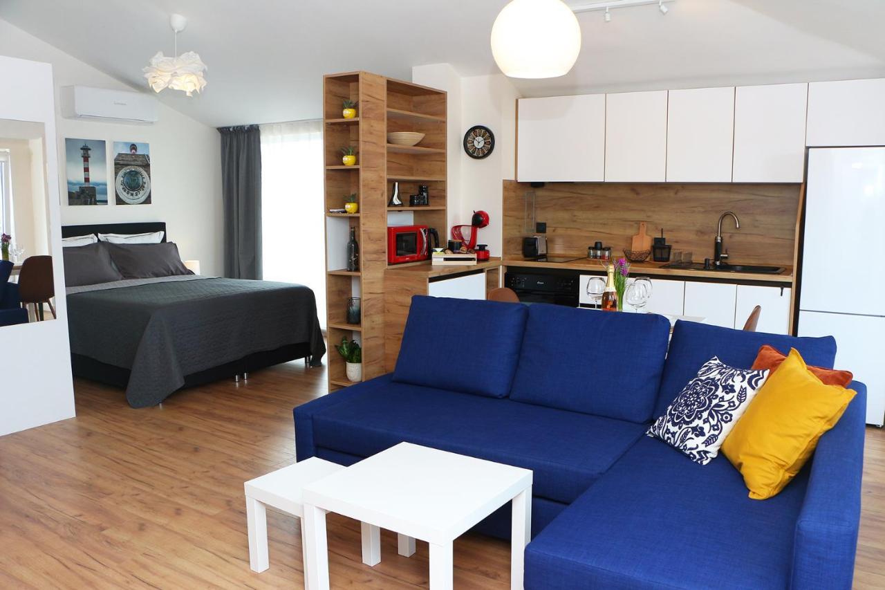 Shik & Chic In The Heart Of Burgas # 5Min From Beach # New Luaran gambar