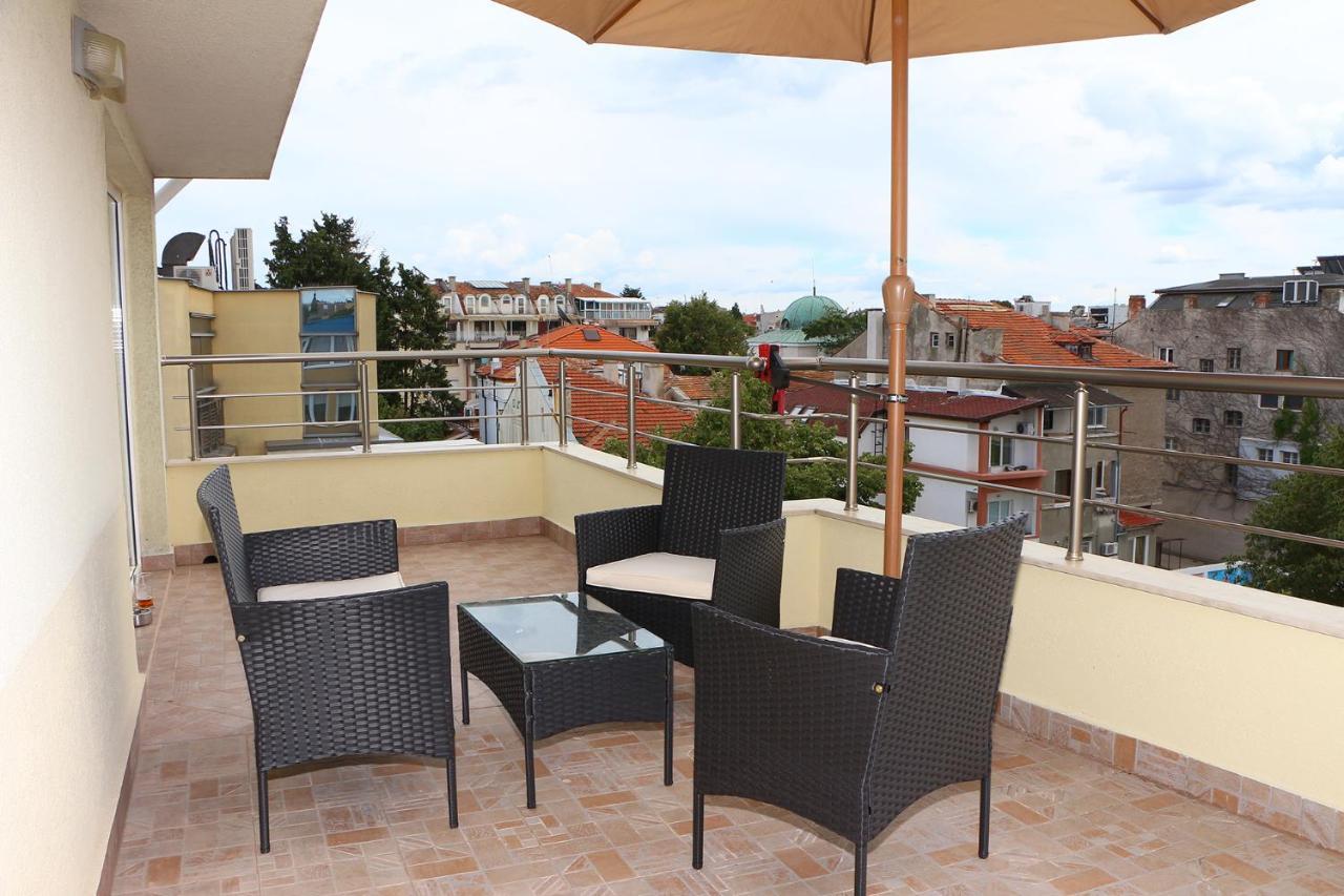 Shik & Chic In The Heart Of Burgas # 5Min From Beach # New Luaran gambar