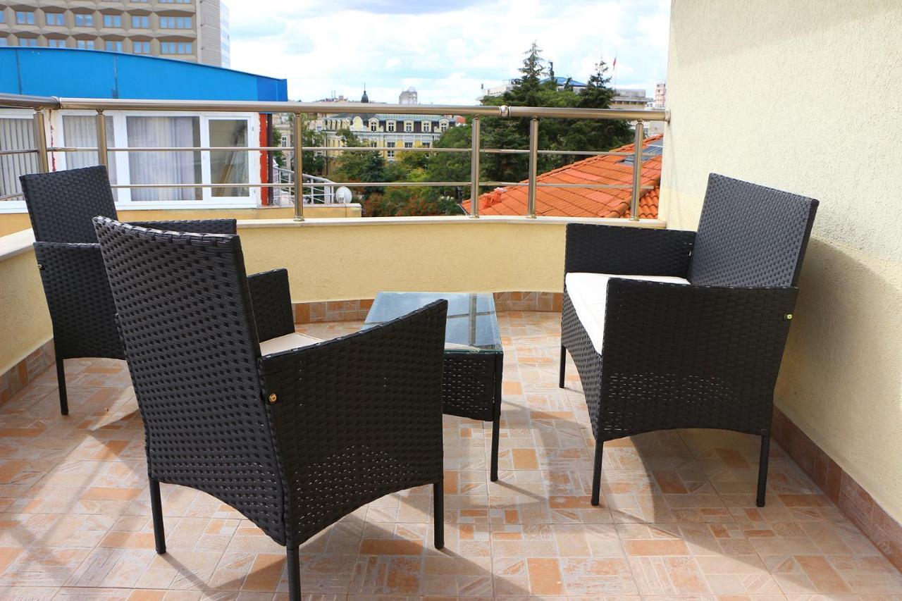 Shik & Chic In The Heart Of Burgas # 5Min From Beach # New Luaran gambar