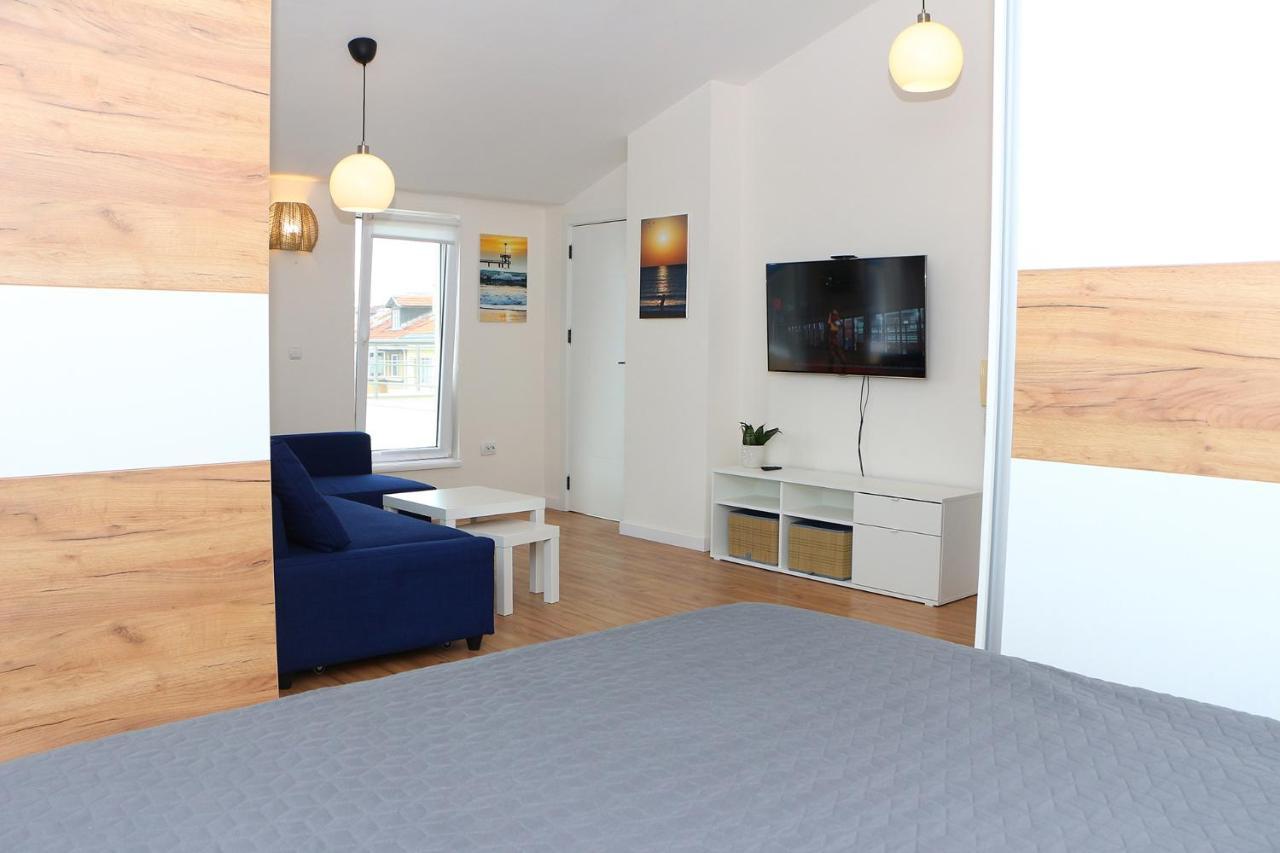 Shik & Chic In The Heart Of Burgas # 5Min From Beach # New Luaran gambar