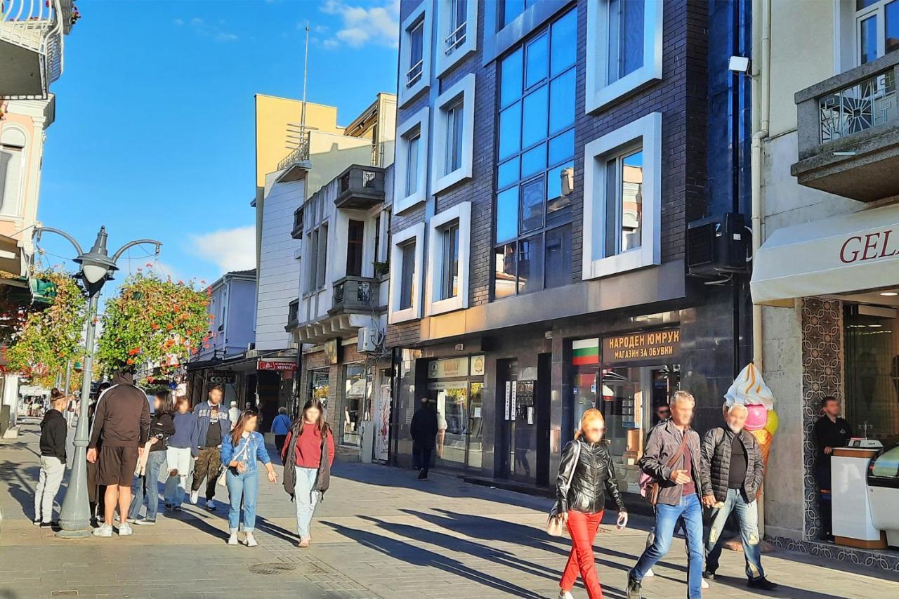 Shik & Chic In The Heart Of Burgas # 5Min From Beach # New Luaran gambar