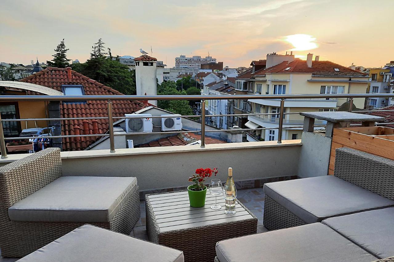 Shik & Chic In The Heart Of Burgas # 5Min From Beach # New Luaran gambar